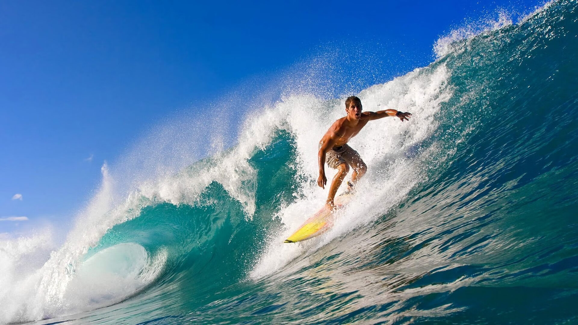 全国青少年游泳马拉松，水中青春自由奔跑，2021年全国游泳马拉松冠军赛